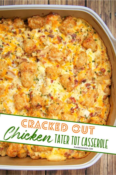 Cracked Out Chicken, Chicken Tater Tot Casserole, Cracked Out, Queso Cheddar, Tot Casserole, Tater Tot Casserole, Tater Tots, Easy Casserole Recipes, Chicken Recipes Casserole