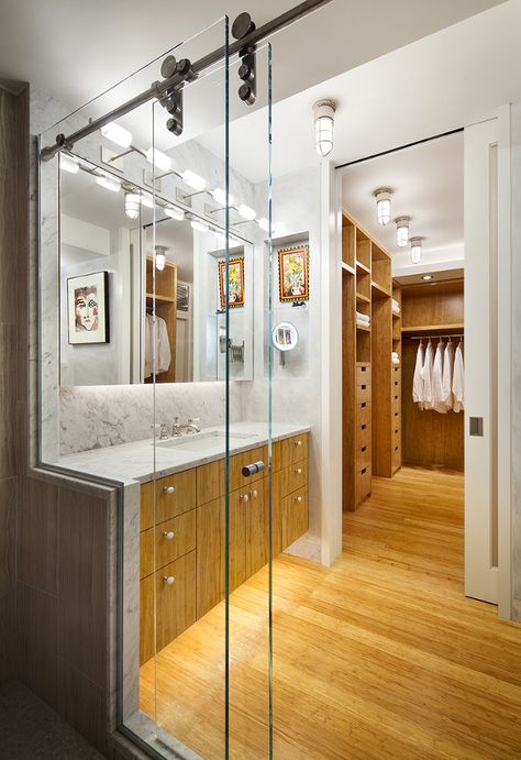 Intimate Accessible Master-Bathroom/Dressing Area for an Artist Dressing Room With Bathroom, Bathroom With Dressing Room, Dressing Design, Closet And Bathroom, Bathroom Closet, Modern Bathrooms, Bathroom Collections, Contemporary Bathrooms, 2020 Trends