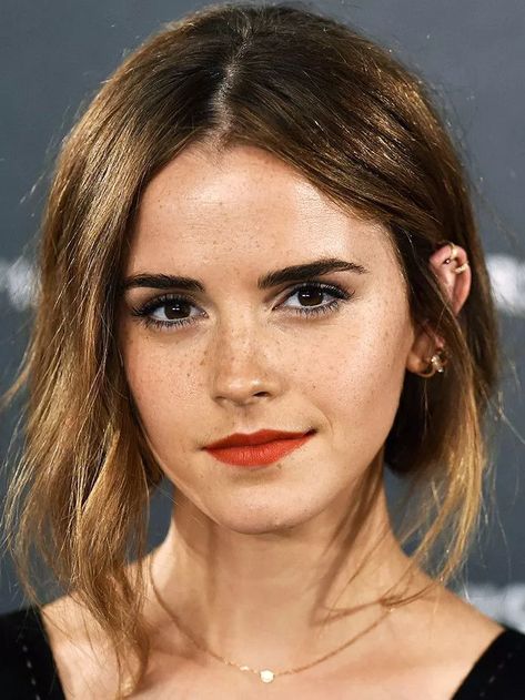 Emma Watson Hair Evolution—Emma Watson Best Hairstyles Emma Watson, Brown Hair, Long Hair, Close Up, A Woman, Hair, Black