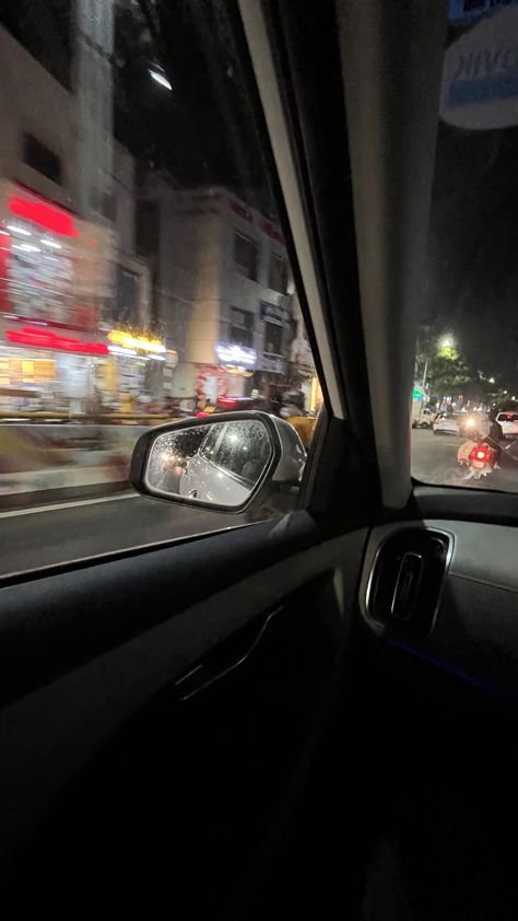 Car Outside View Aesthetic, Night Car Drive Photo, Sky Pictures In Car, Night Car Aesthetic Pics, Night Car Rides Snap, Night Out Car Snapchat, Fake Cars Snap, Cars Instagram Stories, Car Pic Snap