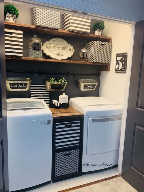 Laundy Room, Laundry Room Update, Decorating Above Kitchen Cabinets, Above Kitchen Cabinets, Dream Laundry Room, Laundry Room Closet, Laundry Room Renovation, Casa Country, Laundry Room Remodel