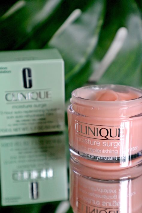 Skin Care Routine Clinique, Moisture Surge Clinique, Anti Aging Skin Care Diy, Clinique Skincare, Skin Care Routine For 20s, Moisture Surge, Clinique Moisture Surge, Clinique Moisturizer, Clinique Makeup