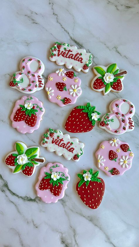 Strawberry Themed Shortcake Berry Bitty 🍪Set of 6, 12, 24, 48 Customizable Natural, Organic and High-quality boat Royal Icing Sugar Cookies!! 😸  Pick your quantity and in the personalization mention which cookies in the photo you would like.  💃These vibrant and delicious cookies are perfect for your birthday party / gift/ event. 🍏Only the freshest ingredients, these cookies are baked to order with organic butter, sugar, and only Natural flavoring and coloring. 🌺 CHILDREN FRIENDLY 🍓 ❗Import Strawberry Shortcake Cowgirl, Strawberry Theme Sugar Cookies, Strawberry Picnic Aesthetic, Berry First Cupcakes, Strawberry Shortcake Cookies Decorated, Strawberry Shortcake Sugar Cookies, Strawberry Themed Desserts, Strawberry Shortcake 2nd Birthday Party, Strawberry Themed Cookies