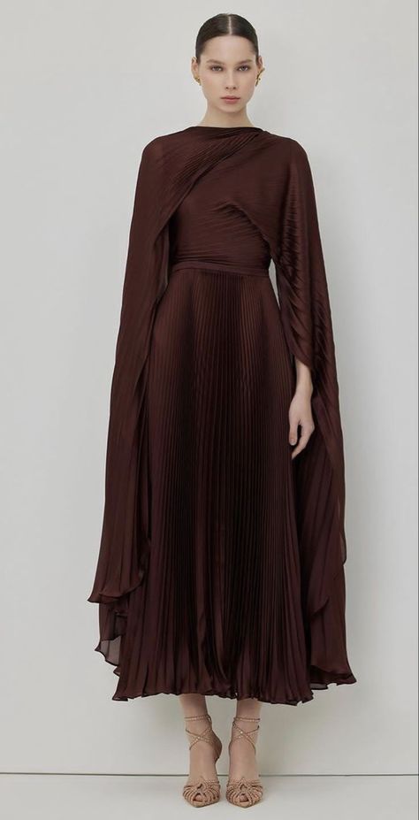 Satin Modest Dress, Soiree Dress, Elegant Dresses Classy, Modesty Fashion, Elegante Casual, Vestidos Vintage, Hijabi Fashion, Modest Fashion Outfits, Glam Dresses