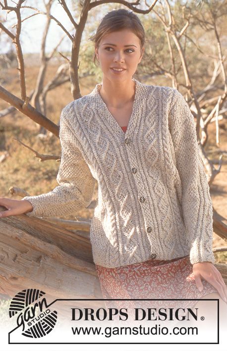 Summertime Twist / DROPS 55-18 - Free knitting pattern Cable Knit Sweater Pattern Free, Free Aran Knitting Patterns, Cable Cardigan Knitting Patterns, Cable Knit Sweater Pattern, Aran Sweaters, Ladies Cardigan Knitting Patterns, Aran Knitting Patterns, Ladies Cardigan, Cable Knitting Patterns