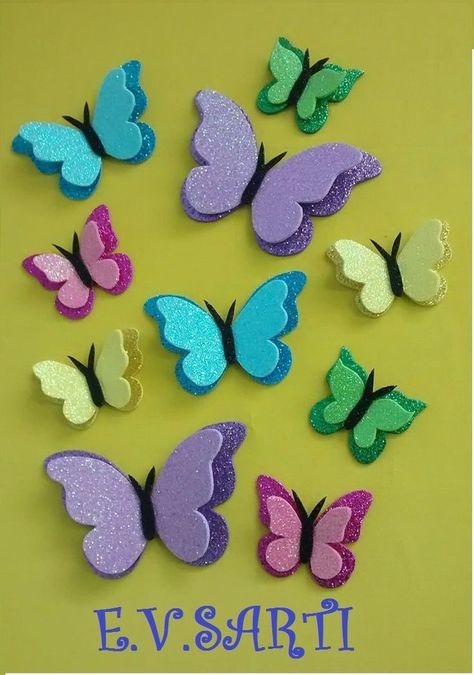 How to make Easy Origami Paper Closet 900+ Best Paper Crafts: Origami ideas Simple Origami Paper Craft Project for Kids #papercraftingideas #diecuttingessentials 3d Butterfly Craft, Easy Paper Flowers, Paper Flower Crafts, Hand Crafts For Kids, Paper Butterflies, Paper Butterfly, Butterfly Crafts, Paper Flowers Diy, Paper Crafts For Kids