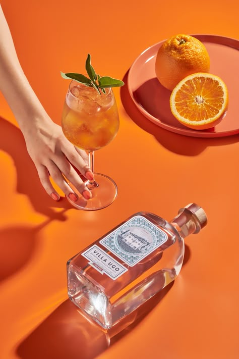 DRINK PHOTOGRAPHY - Andrea Di Lorenzo | Photographer Mango Drink Photography, Alcohol Lifestyle Photography, Alcohol Brand Photography, Alcohol Photography Bottle, Product Photography Alcohol, Alcohol Bottle Photography, Oranges Photography, Drinks Photoshoot, Drink Product Photography