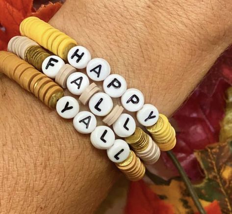 Clay Bead Fall Ideas, Clay Bead Bracelet Ideas Thanksgiving, Fall Themed Clay Bead Bracelets, Thanksgiving Heishi Bracelets, Heishi Bracelet Ideas Fall, Heishe Bracelet, Thanksgiving Clay Bead Bracelets, Thanksgiving Bracelet Ideas, Fall Clay Bead Bracelet