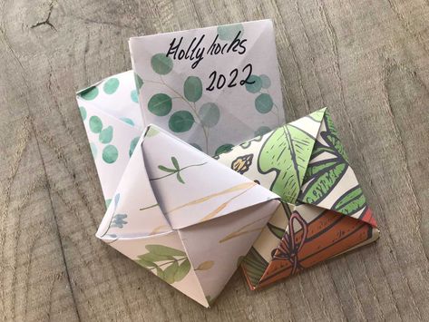 How to Make Quick and Easy Origami Seed Packets Practical Origami, Origami Sailboat, Seed Saving Envelopes, Diy Seed Packets, Money Making Projects, Book Page Roses, Simple Origami, Seed Storage, Garden Magic