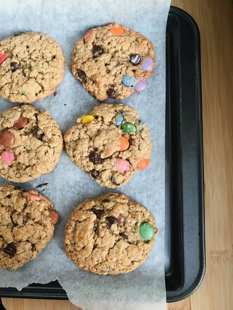 Smartie Monster Cookies, Oatmeal Smartie Cookies, Smartie Cookies Recipe, Smartie Recipes, Smartie Cookies, Monster Cookies Recipe, Smart Cookies, Baking Treats, Chunky Peanut Butter