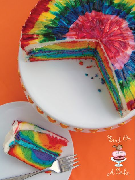 Tye Dye Cake, Tie Dye Cake, Cake Rainbow, Gateaux Cake, Think Food, Cupcake Cake, Köstliche Desserts, Rainbow Cake, Sweets Treats