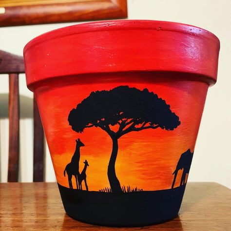 Flower Pot Painting Ideas, Paint Garden Pots, Pot Painting Ideas, Garden Blocks, Painting Garden, Painted Pot, Diy Pottery Painting, Pot Painting, African Sunset