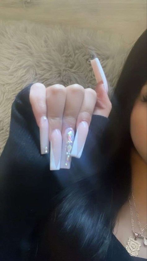 Acrylic Nails Coffin Pink, Long Square Acrylic Nails, Bling Acrylic Nails, Gem Nails, Pink Acrylic Nails, Acrylic Nails Coffin, Square Acrylic Nails, Bling Nails, Pretty Acrylic Nails