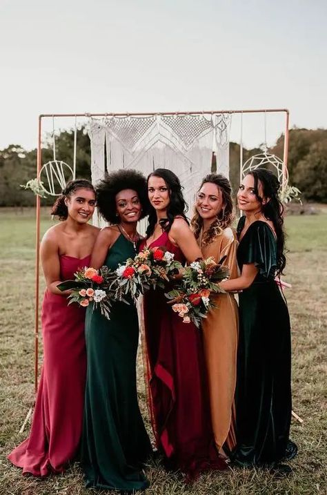 Jewel Tone Bridesmaid, Dark Red Bridesmaid Dresses, Bridesmaid Dress Color Schemes, Olive Green Bridesmaid Dresses, Fall Wedding Bridesmaids, Dark Green Bridesmaid Dress, Dresses For Fall, Winter Bridesmaids, Best Color Schemes