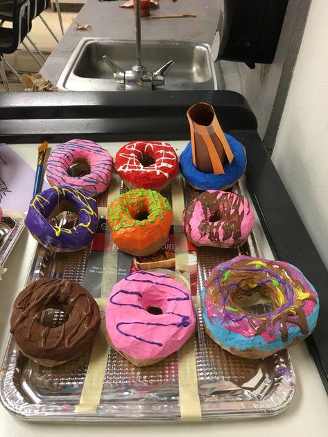 Classe D'art, Donut Art, 3d Art Projects, Sculpture Lessons, Wayne Thiebaud, 6th Grade Art, 4th Grade Art, 5th Grade Art, 3rd Grade Art