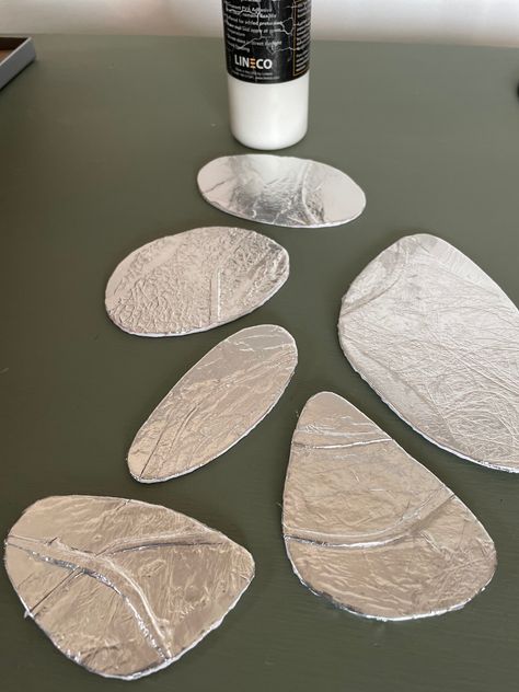 So... What is a collagraph print and how do you print your pebbles? Do you slice up rocks?