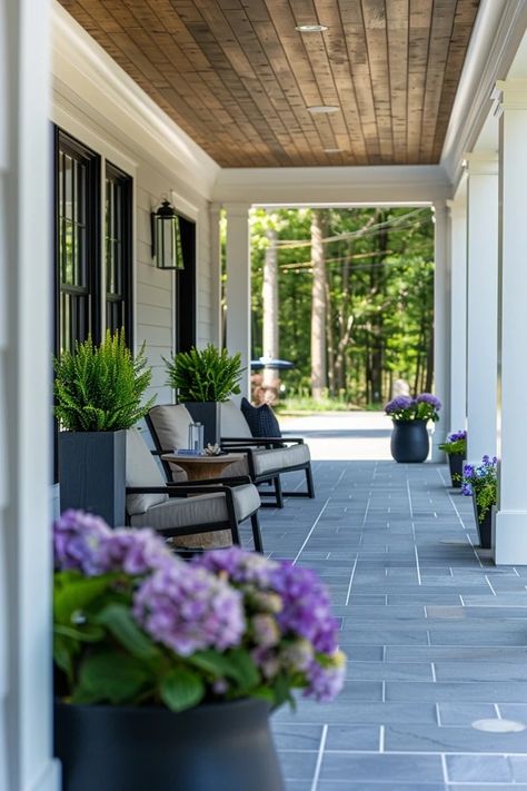 Charming Farmhouse Front Porch Decor Ideas Deep Front Porch Ideas, Gray House Front Porch, Front Porch Floor Ideas, Rap Around Porch, Colonial Farmhouse Exterior, Traditional Front Porch, Modern Front Porch Decor, Beach House Porch, Farmhouse Front Porch Decor