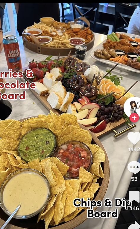 Chips Party Display, Chip And Dip Station, Queso Charcuterie Board, Charcuterie Board Chips And Dip, Chips And Salsa Board, How To Serve Chips At A Party, Chip Charcuterie Board, Dip Board Ideas, Chip And Dip Charcuterie Board