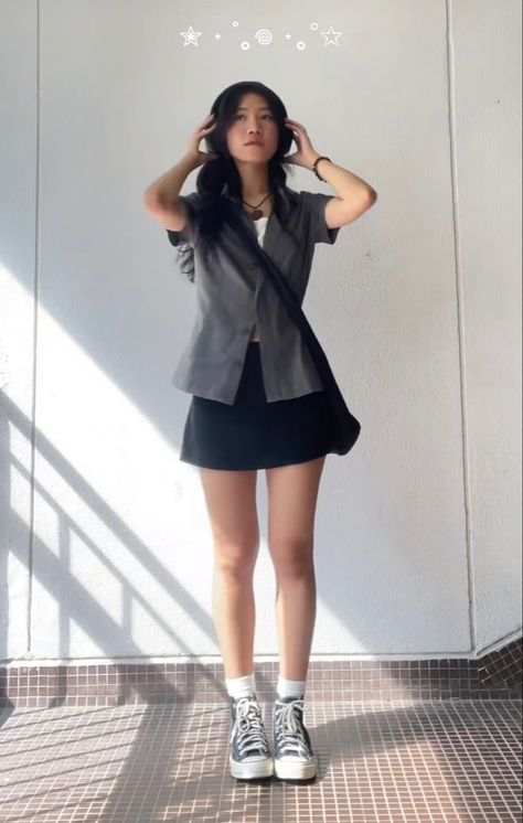 Style Inspiration Skirt Outfit Ideas, Casual And Comfy Outfits Summer, Study Fits Summer, Hot Weather Nyc Outfit, Outfit Inspo Korean Style Summer, Fitted Button Down Shirt Outfit, Cute Fancy Casual Outfits, Outfits In Japan Summer, Acubi Fashion Summer Outfit