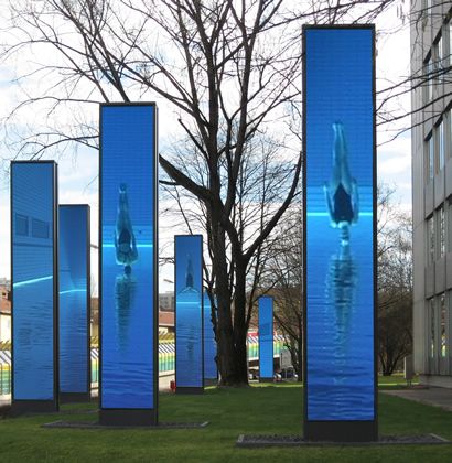 Seven Screens- Projections Depicting the future Metropolis Power Of Water, Skateboard Pictures, Wayfinding Signage Design, Street Installation, Landscape Elements, Street Marketing, New Media Art, Wayfinding Signage, Outdoor Advertising