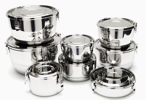 Airtight stainless steel food storage container set Flour Storage Containers, Stainless Steel Pots And Pans, Plastic Free Food Storage, Flour Storage, Stainless Steel Food Storage, Steel Storage Containers, Stainless Steel Food Containers, Pet Food Storage Container, Stainless Steel Containers