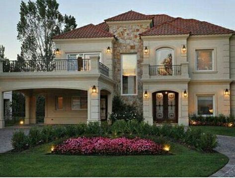 Home Designs Exterior, Luxury Homes Exterior, Casa Country, Casas Coloniales, Spanish Style Homes, Architecture Magazines, Mediterranean Homes, Design Exterior, Luxury Homes Dream Houses