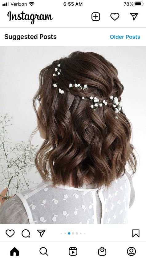 Half Up Half Down Ringlet Curls, Short Bridal Hair Shoulder Length, Flower Child Hair, Hairstyle 2024, Bridal Hair Half Up, September Fall, Wedding September, Prom Hair Medium, Short Hair Bride