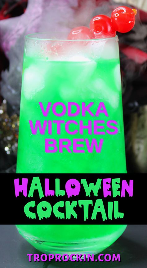 Witches Brew Cocktail that's bright green. Halloween Potion Drinks Alcohol, Halloween Witches Brew Alcohol, Witch Brew Drink, Witches Brew Halloween Punch, Vodka Witches Brew, Essen, Halloween Drinks Alcohol Vodka, Green Halloween Alcoholic Punch, Tasty Halloween Cocktails