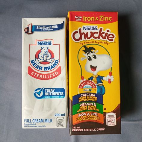 Sterilized Milk and Chocolate drink of Nestle Chuckie Drink, Chuckie Chocolate Drink, Bear Brand Milk, Nestle Milk, Filipino Snacks, Bear Brand, Chocolate Drink, Strawberry Juice, Drinks Logo