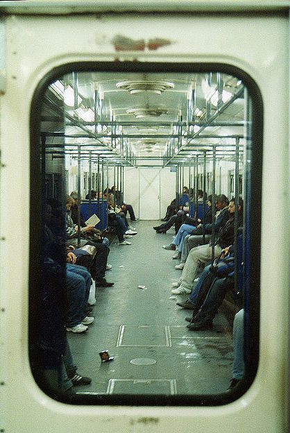 Subway Train, Foto Tips, Cinematic Photography, Green Aesthetic, Photography Inspo, Photo Inspo, Metropolis, Aesthetic Photography, Cinematography