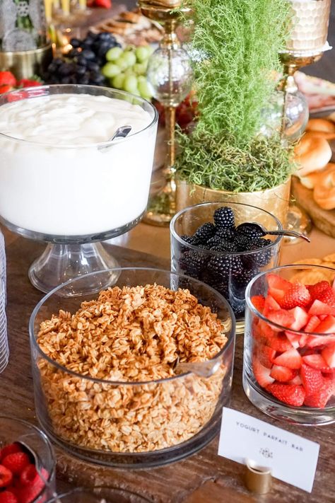 Brunch Parfait Bar, Make Your Own Yogurt Parfait Bar, Bridal Shower Parfait Bar, Make Your Own Parfait Bar, Brunch Sprinkle Ideas, Bridal Shower Yogurt Parfait Bar, Brunch Ideas Bridal Shower Mornings, Bridal Shower Food Bar, Brunch Yogurt Bar