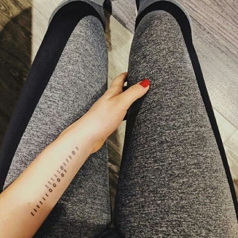 Binary Code Tattoo, Binary Code, Forarm Tattoos, Piercings Unique, Tattoos And Piercings, How To Look Pretty, Sleeve Tattoos, Body Art, Coding