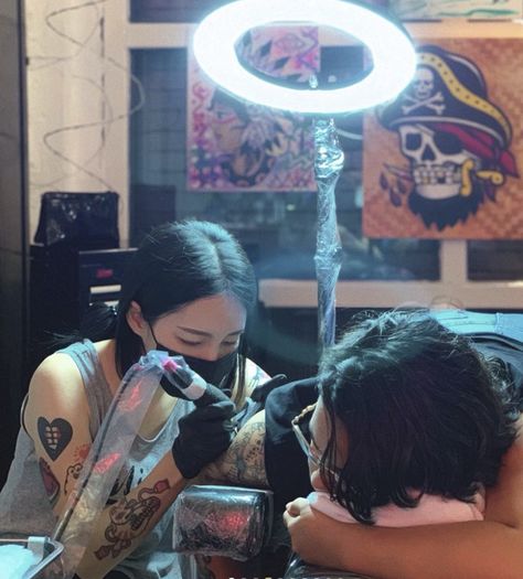 Tattoo Making Aesthetic, Doing Tattoo Aesthetic, Get A Tattoo Aesthetic, Tattoo Job Aesthetic, Aesthetic Tattoo Artist, Tattoo Session Aesthetic, 2024 Vision Board Tattoo, New Tattoo Aesthetic, Getting Tattoos Aesthetic