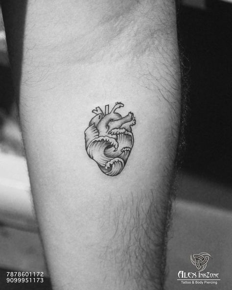 Ocean Heart Drawing, Sea Heart Tattoo, Heart Water Tattoo, Water Heart Tattoo, Heart On Ice Tattoo, Ocean Heart Tattoo, Heart Wave Tattoo, Waves Tattoo Design, Zee Tattoo