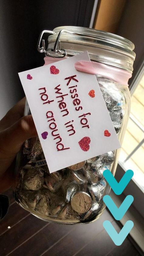 Kiss Day Gifts For Him, Things To Give Your Boyfriend Valentines, Kisses For When You Miss Me Jar, Kisses When I Am Not Around Jar, Valentine Gifts For Your Boyfriend, Cute Boyfriend Gifts For Valentines Day, Boyfriend Gifts Kisses, Valentine Ideas For Girlfriend Romantic, Valentines Gift Idea For Boyfriend