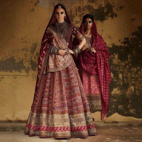 Sabyasachi's New Collection Is A Bridal Dream Come True! *Gorgeous Lehengas & Jewellery Inside! | WedMeGood Sabyasachi Lehenga Bridal, Sabyasachi Collection, Latest Bridal Lehenga Designs, Lehenga Bridal, Traditional Indian Clothing, Bridal Lehenga Designs, Jewelry Stacking, Latest Bridal Lehenga, Sabyasachi Lehenga