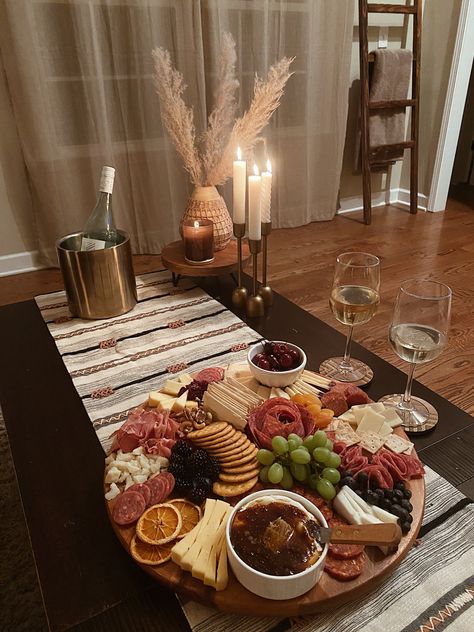 Dinner Night Ideas At Home, Fancy Date Night Dinner At Home, Date Night Aesthetic Dinner At Home, Romantic Night Decor, Charcuterie Board Ideas For Date Night, Date Night At Home Charcuterie, Date Night Dinner Table Setting, Date Night Platter, Valentine’s Day Dinner At Home Ideas