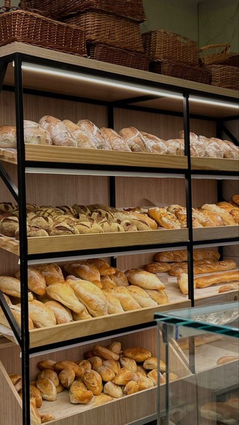 Bread Shop Design, Bakery Shop Interior, Pastry Display, Artisan Bakery, Bakery Shop Design, Cafeteria Food, Bakery Interior, Bakery Design Interior, Grocery Store Design