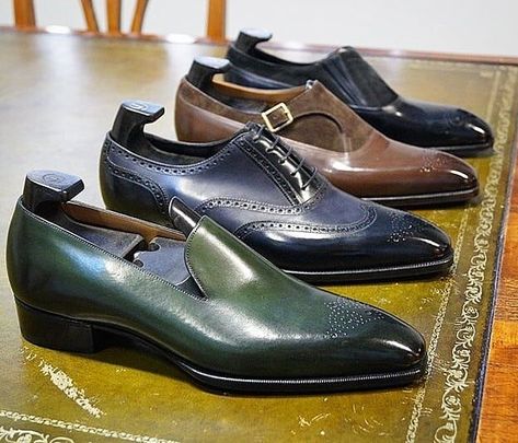 Alligator Dress Shoes, Alligator Shoes, Black Leather Oxfords, Shoe Making, Crocodile Shoes, Gentleman Shoes, Bespoke Shoes, Handmade Leather Shoes, Mens Fashion Classic