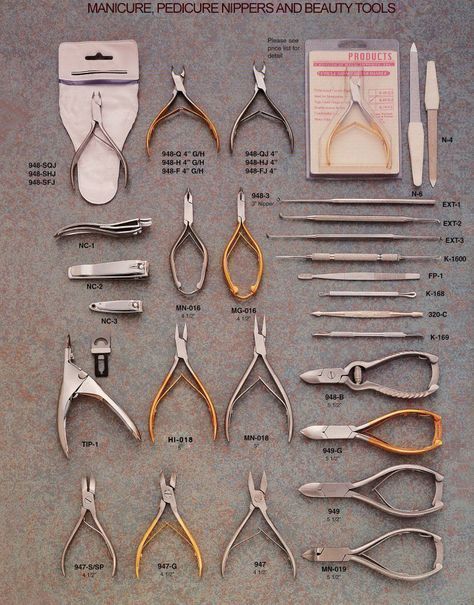 outils pour manucure Barber Style, Scissors Barber, Feet Nail Design, Safety Scissors, Diy Pedicure, Barber Shears, Barber Razor, Acrylic Nails At Home, Nail Equipment