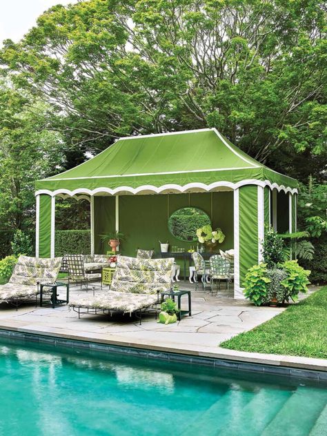 Gorgeous Pools, Porch Party, Curved Pergola, Flower Magazine, Hampton Home, French Patio, English Room, Pool Cabana, Tent Design