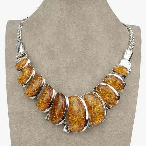 Amber Necklace Runway Necklace, Exotic Jewelry, Brown Jewelry, Stone Beaded Necklace, Chunky Jewelry, Amber Necklace, Amber Beads, Amber Jewelry, Jewelry Outfit