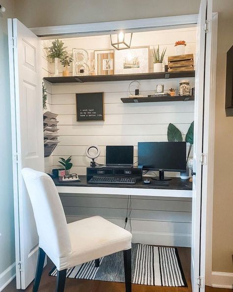 Open Closet Ideas Office, Small Closet With Desk And Clothes, Hall Closet Turned Office, Build In Desk In Bedroom, Small Guest Closet Ideas, Small Den Guest Room Combo, Home Office Design Small Spare Room, Spare Office Ideas, Master Room With Office Space