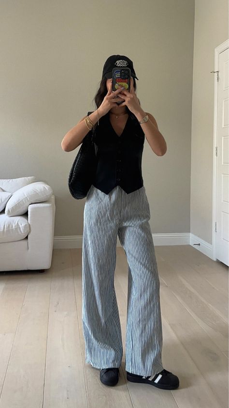 Solid Buttoned Vest IM414 curated on LTK Work Summer Outfits Casual, Paris Pants Outfit, Linen Culottes Outfit Summer, Womens Eclectic Fashion, Vest Button Up, Outfits For Traveling Summer, Nyc Core Outfits, Hope Cee Outfits Summer, Work Fits Summer