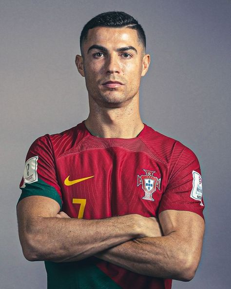 Cr7 Portugal, Cristiano Ronaldo Hd Wallpapers, Ronaldo Photos, Cristiano Ronaldo Portugal, Cr7 Jr, Ronaldo Pictures, Cristino Ronaldo, Ronaldo Football, Cr7 Ronaldo