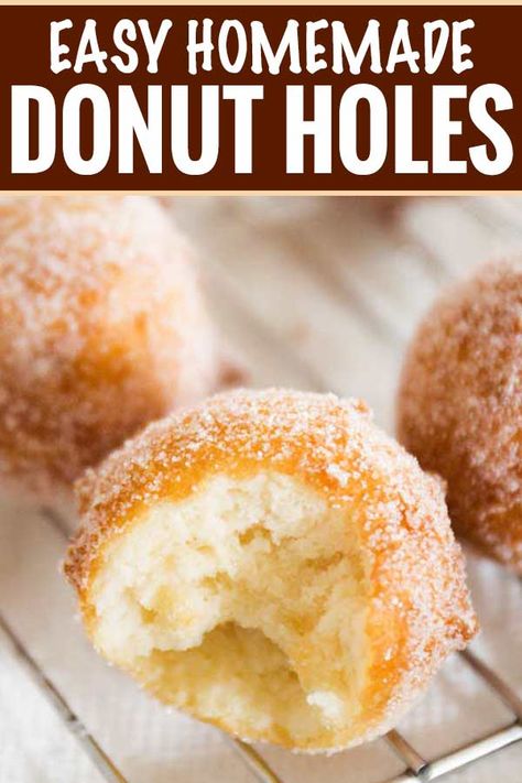 Cake Donut Holes, Homemade Donut Holes, Easy Donut Holes, Homemade Donut, Donut Hole Recipe, Danish Recipes, Doughnut Recipe Easy, Chunky Chef, Easy Donut Recipe