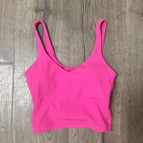 Sonic Pink Align Tank, Pink Align Tank, Lulu Outfits, Preppy Tops, Germany Berlin, Align Tank, Lululemon Outfits, Tank Outfit, Casual Preppy Outfits