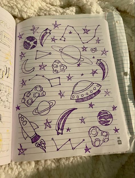 Cute Astronomy Doodles, Athstetic Doodles, How To Draw Outer Space, Space Theme Doodles, Doodles In Notebooks, Class Doodles Aesthetic, Space Simple Drawings, Easy Space Doodles, Fun Stuff To Draw Easy