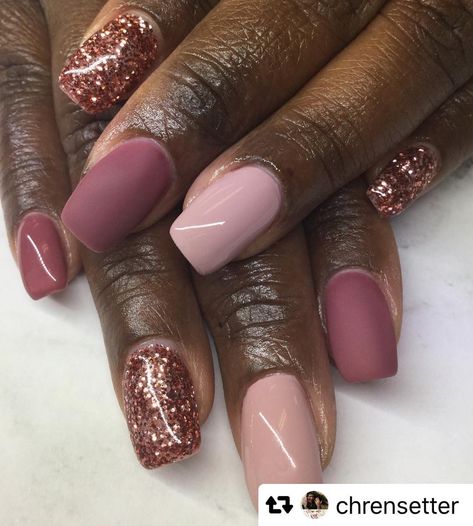 Luminary Nail Systems on Instagram: “#Repost @chrensetter with @repostsaveapp · · · Glitter, gloss and matte fun for @danaaa_ro . . . . . . Products Used:…” Fall Pinks For Nails, Sns Nails Fall Colors, Ombre Dip Nails Fall, Pink Mauve Nails, Cute December Nails, Gold Coffin Nails, Nude Nails With Glitter, Rose Gold Nails Glitter, Mauve Nails