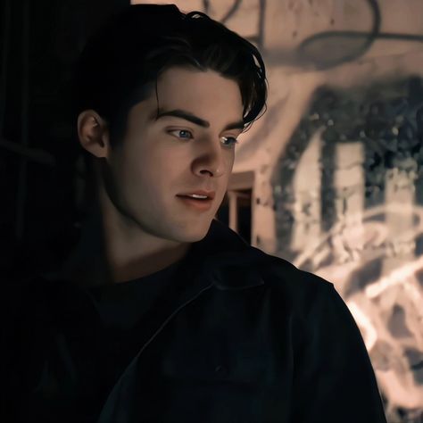 Teen Wolf Eyes, Cody Christian Teen Wolf, Theo Raeken, Wolf Character, Cody Christian, Teen Tv, Scott Mccall, Smash Book